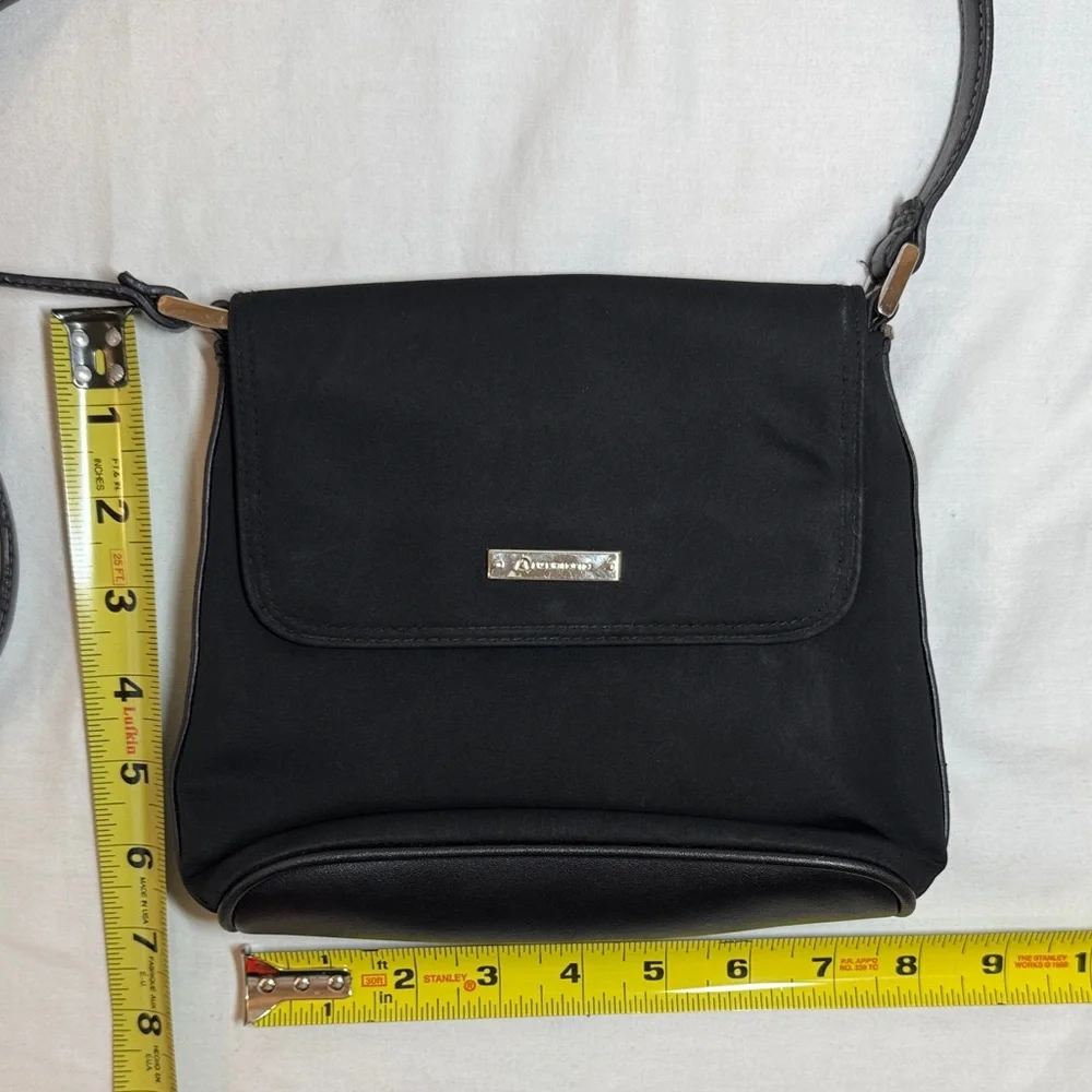 Liz Claiborne sleek versatile